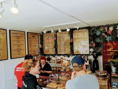 Ollies Coffee Lounge Interior