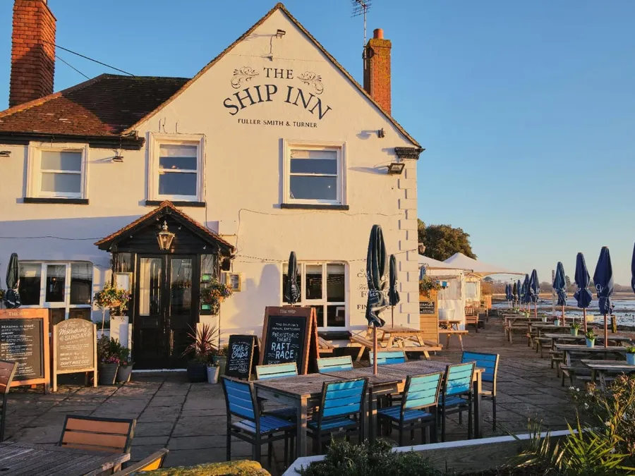 The Ship Inn, Langstone